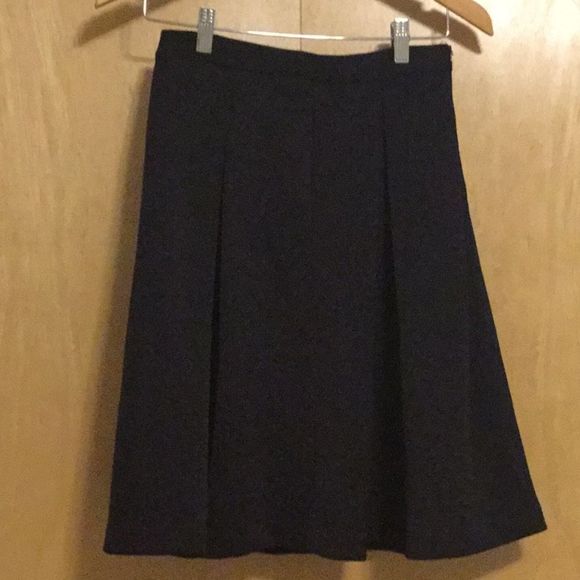 Alythea Women's Black Scuba Pleated Skirt - Picture 6 of 11